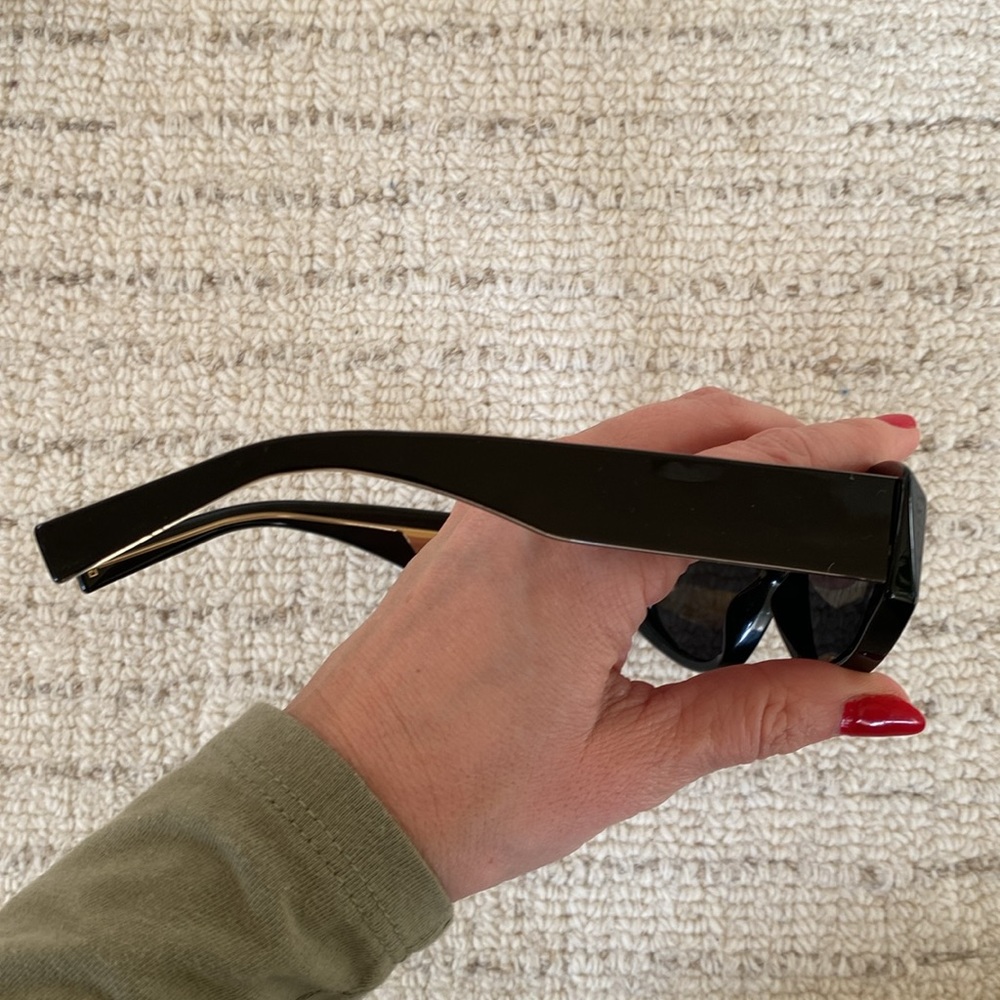 Authentic Givenchy Black Sunglasses - image 5